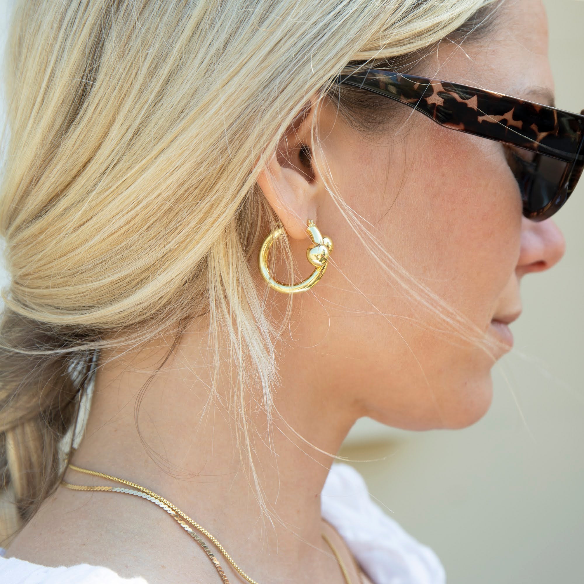 gold - asymmetric hoops - seolgold