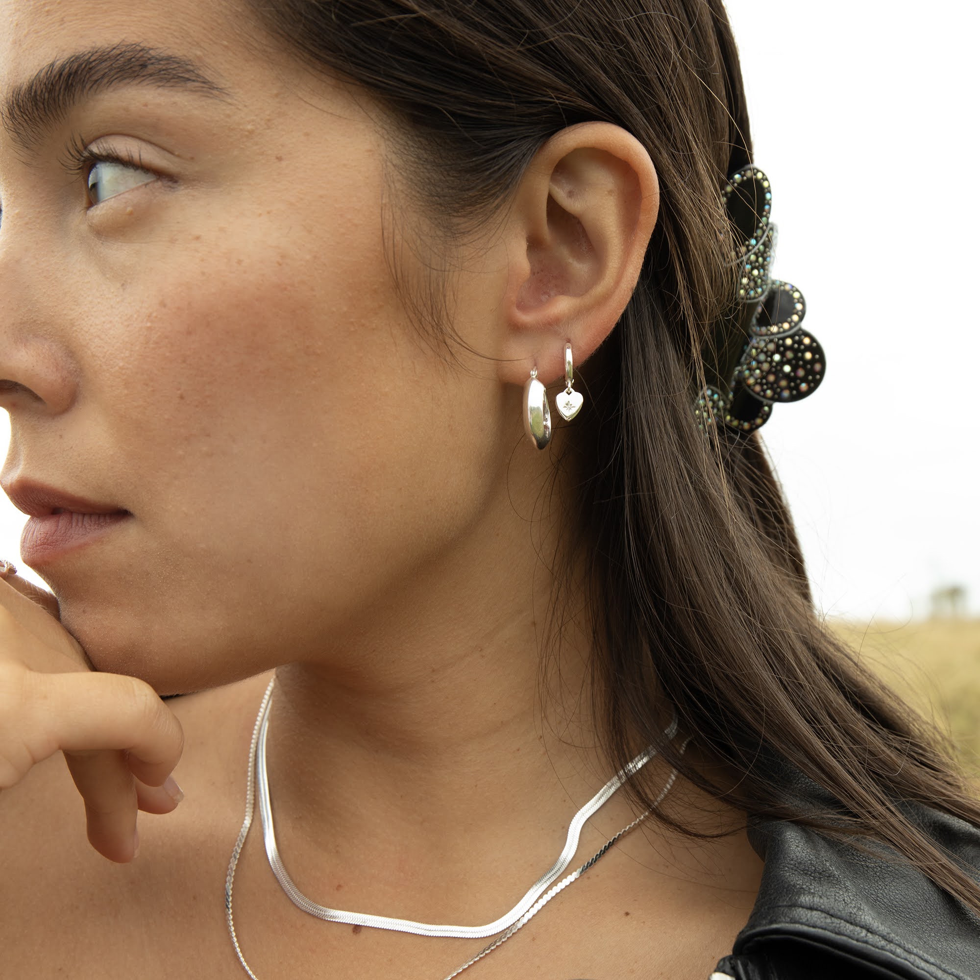 medium silver hoop earrings - seolgold