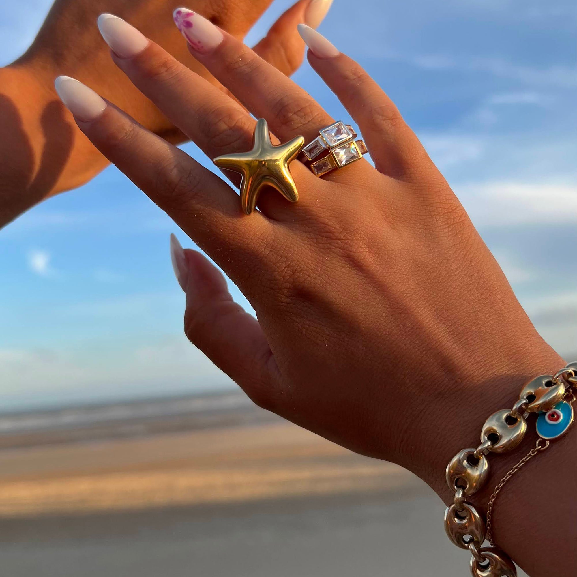 gold starfish ring - seolgold